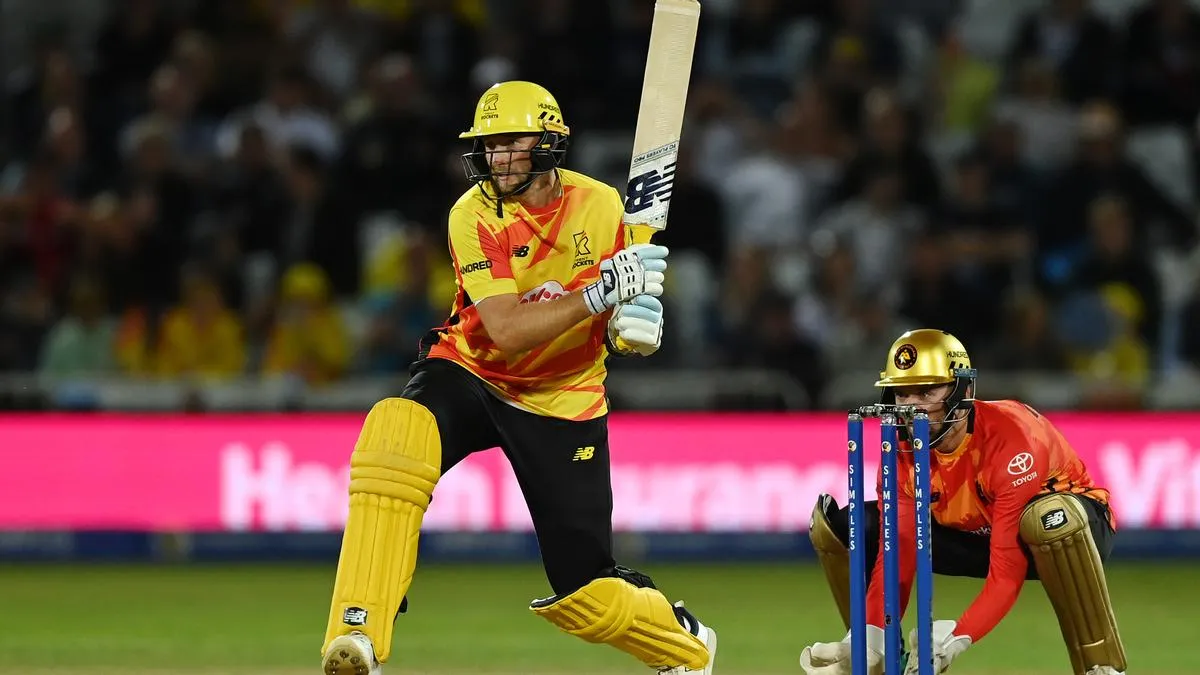 Jordan Cox Secures £300,000 Deal at The Hundred Auction