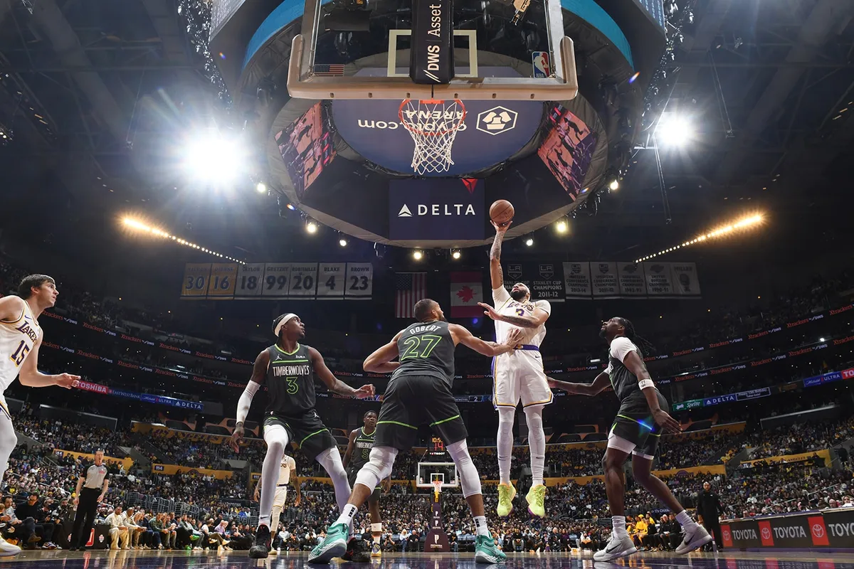 Lakers vs timberwolves