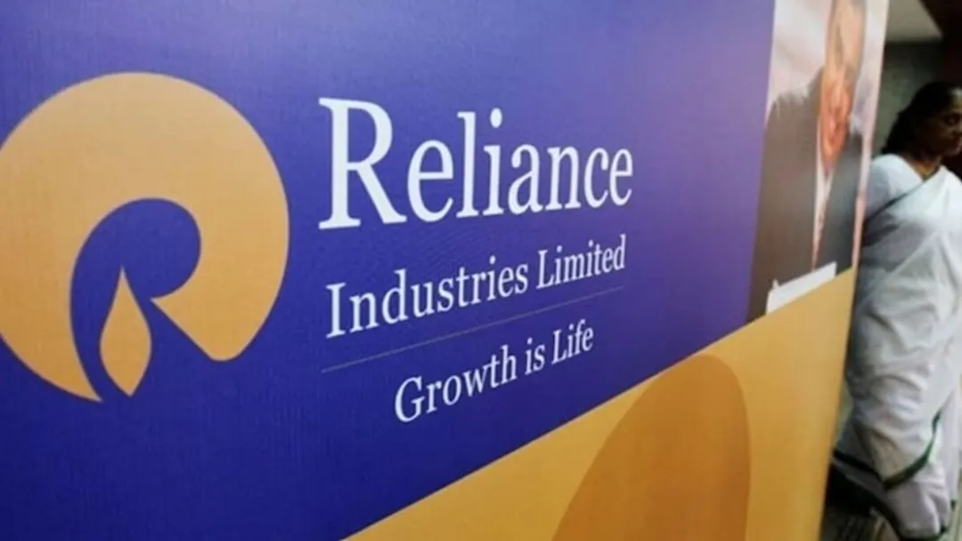 Reliance Industries Partners with Trump for New Oil Refinery