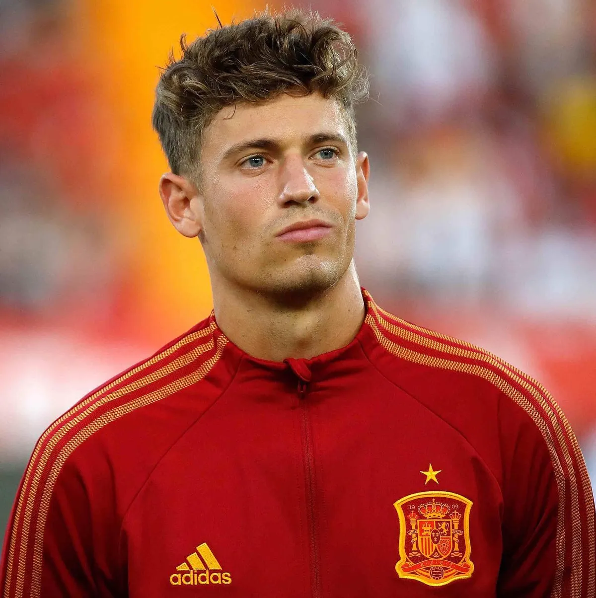 Marcos Llorente Shines as Atlético Madrid Defeats Barcelona 2-0 in Champions League Quarter-Final